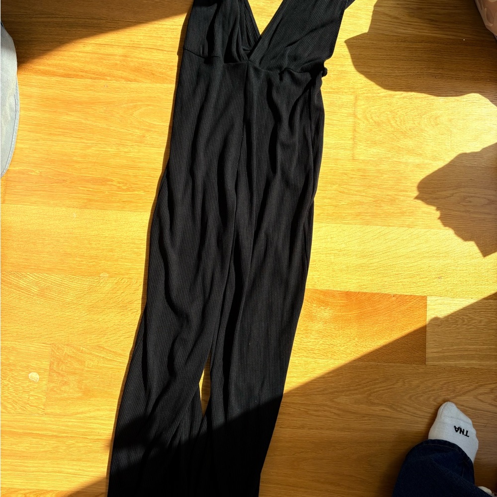 Reformation Ribbed jumpsuit - Picture 3 of 3